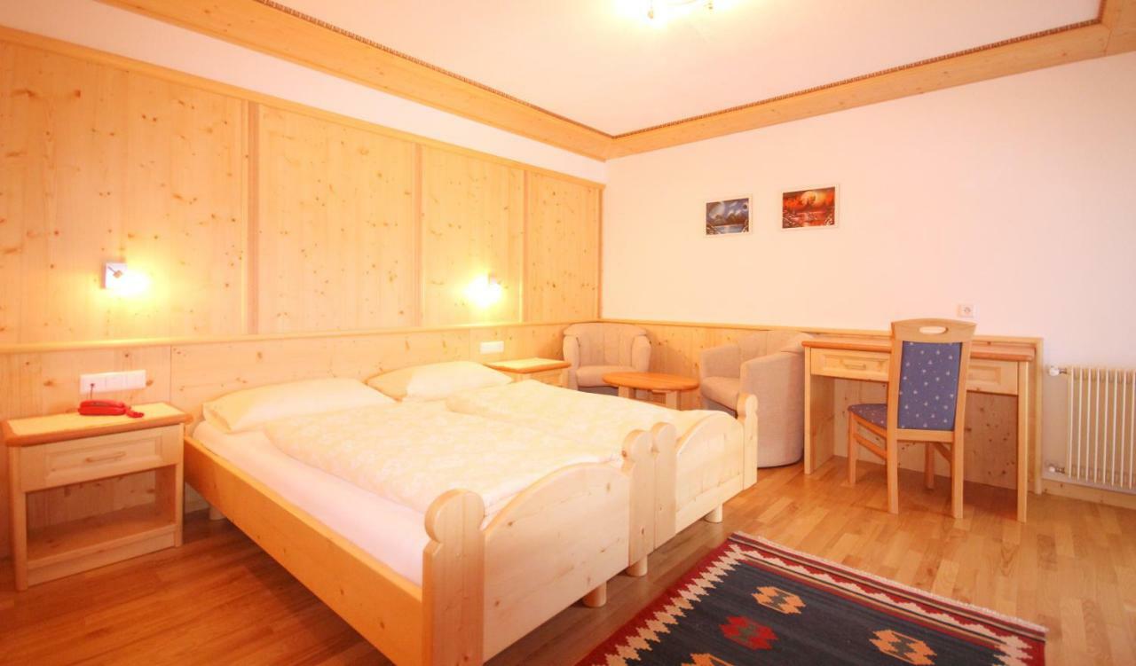 Pension Maria Antermoia Exterior photo