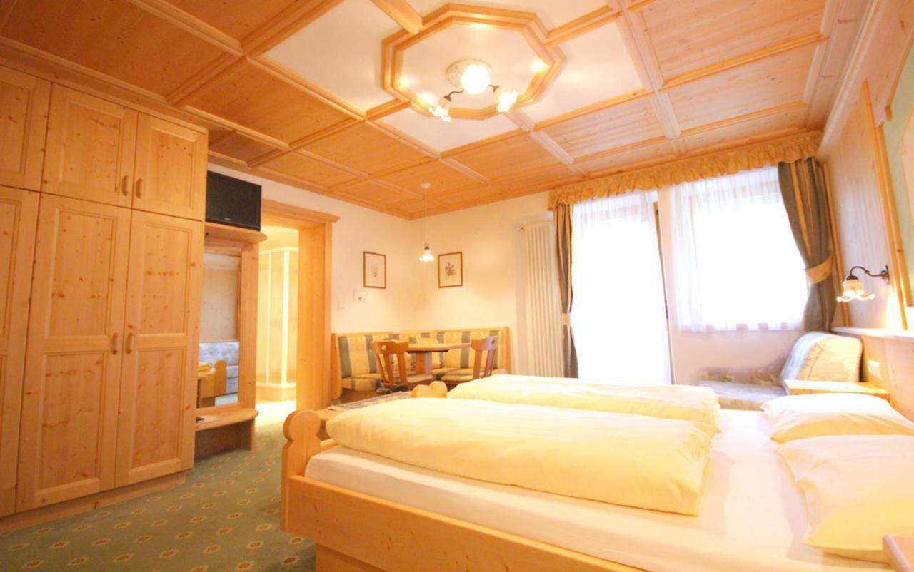 Pension Maria Antermoia Exterior photo